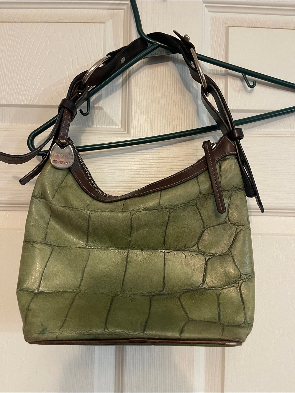 Dooney & Bourke Olive Green Croc-Embossed Leather Shoulder Bag with Brown Trim - Picture 3 of 10